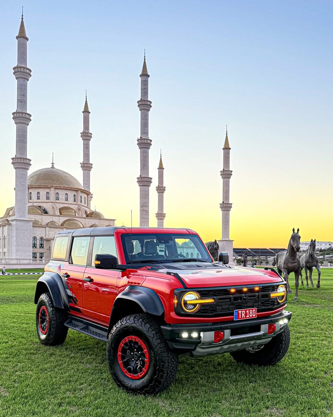 𝗙𝗼𝗿𝗱 𝗕𝗿𝗼𝗻𝗰𝗼 𝗥𝗮𝗽𝘁𝗼𝗿 420 HP 3.0L EcoBoost V6 Twin Turbo